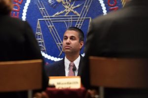 FCC repeals net neutrality rules, in a sweeping act of deregulation – Chicago Tribune