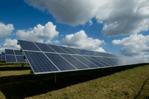 8 Lies About Solar Energy That Make Fossil Fuels Look Extra Ugly – Earth Day