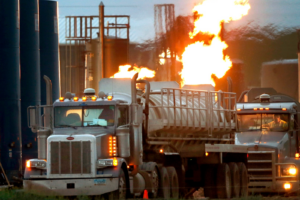Truck Drivers Exposed to Hazardous Oil and Gas Waste Fight for Their Rights — and Lives – Earthjustice