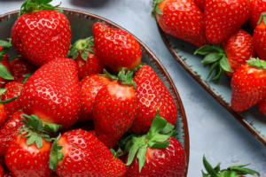 Will the pesticides in this bowl of Driscoll’s strawberries kill me? – FoodPrint