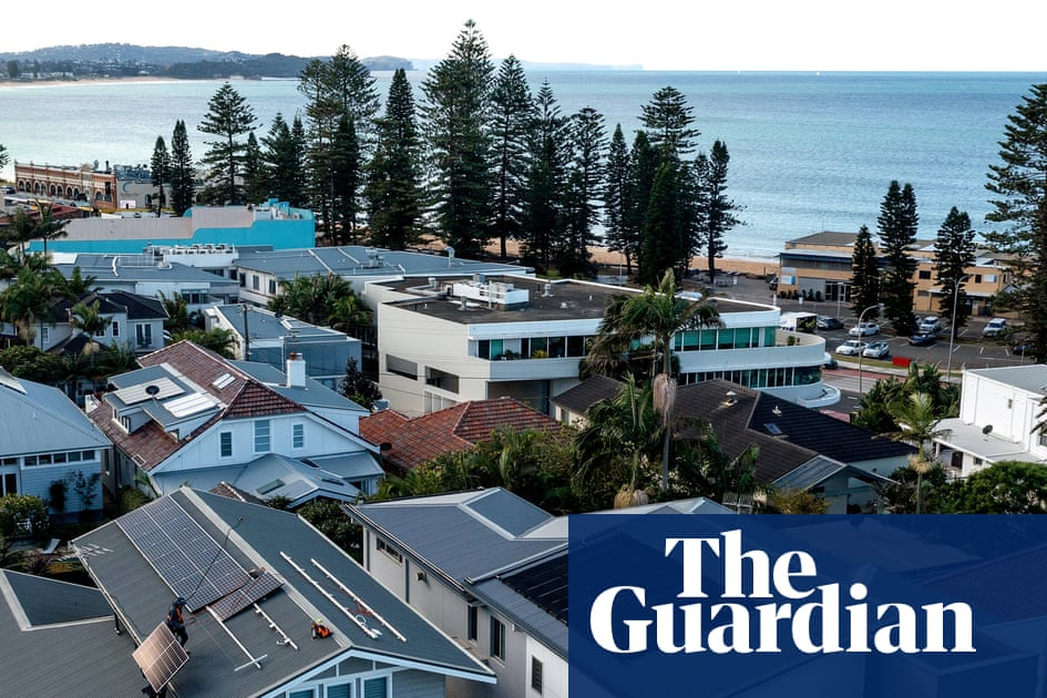 Solar and wind generation meet record 80% of power demand on Australia’s national grid | Environment | The Guardian